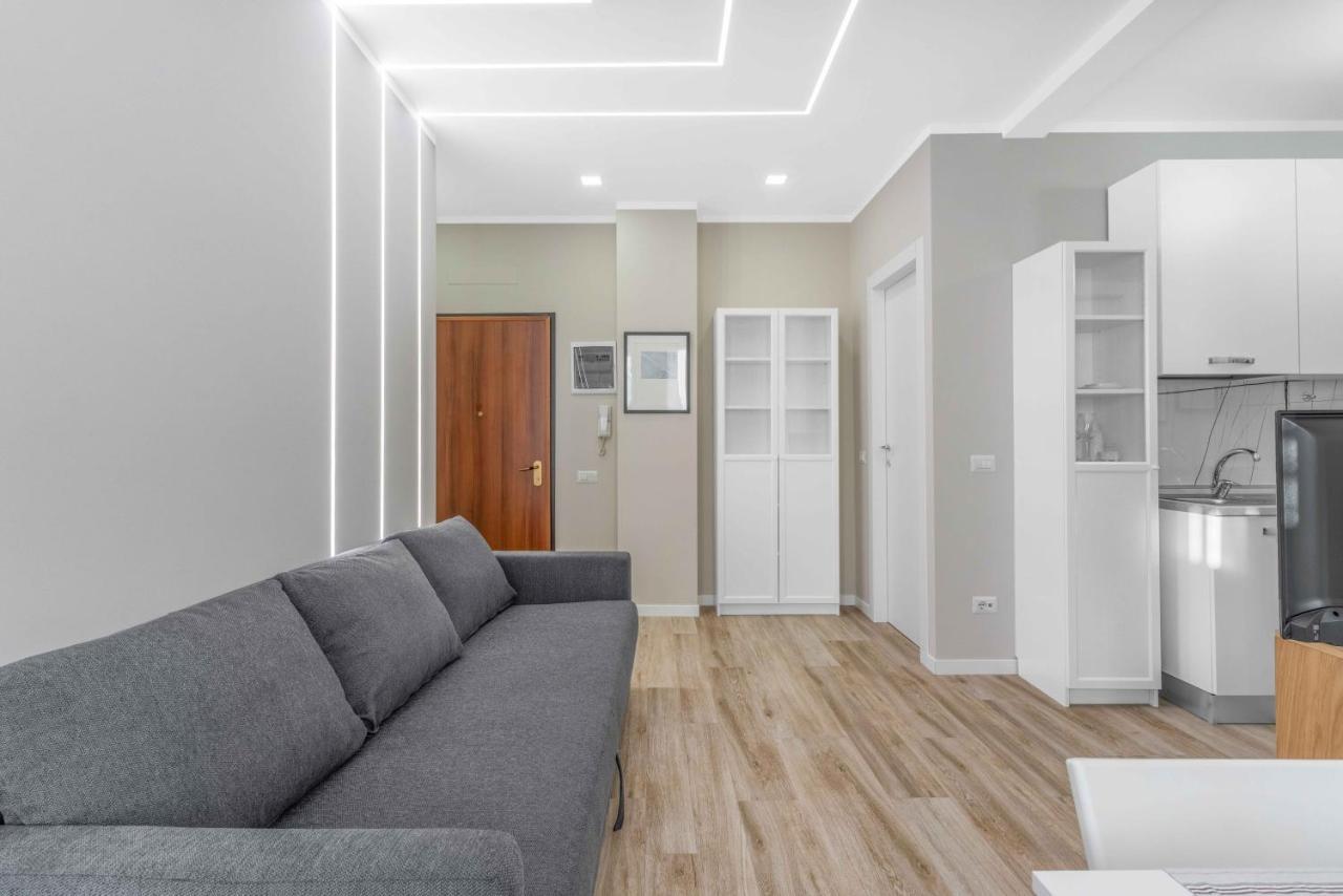 Bo13 -Crescenzago- Bright - Wifi - Elegant Apartment Milan Exterior photo